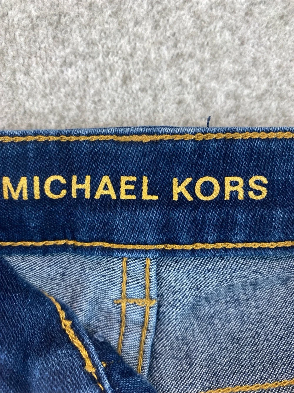Michael Kors Women's Skinny Jeans  Size 6 Dark Wash Stretchy Basics